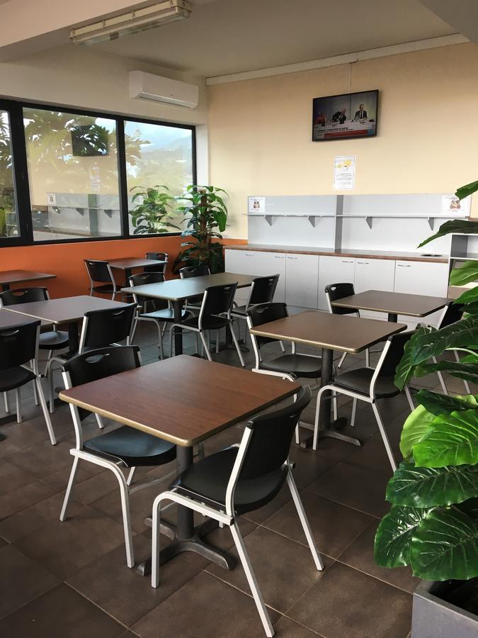 Tahiti Airport Motel Faaa Buitenkant foto
